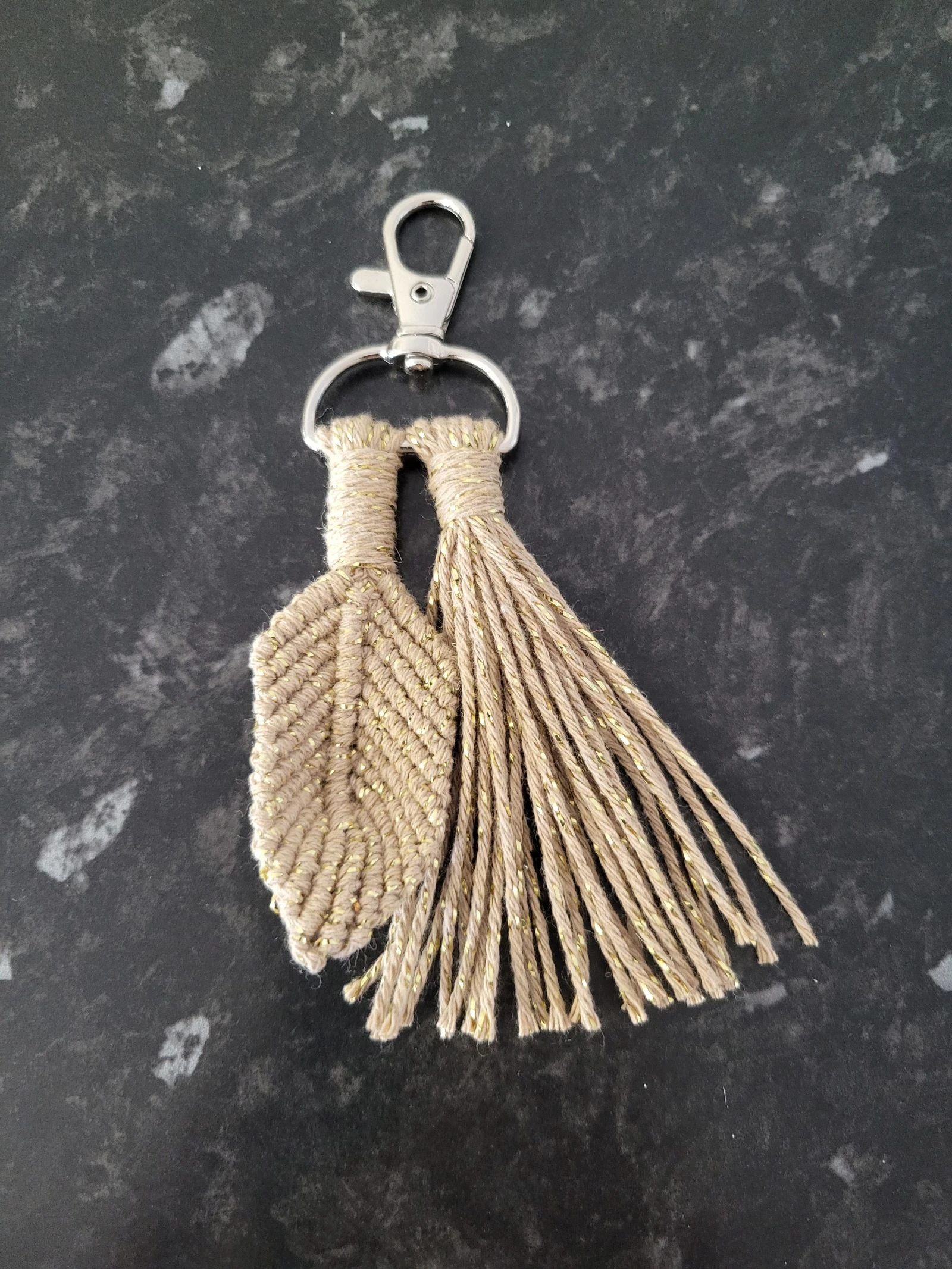 Porte-clé macramé 